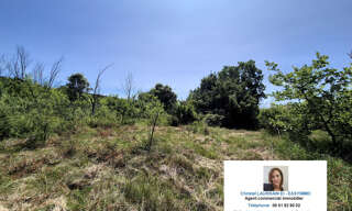 Terrain  2373 m² à vendre à Régusse (83630)