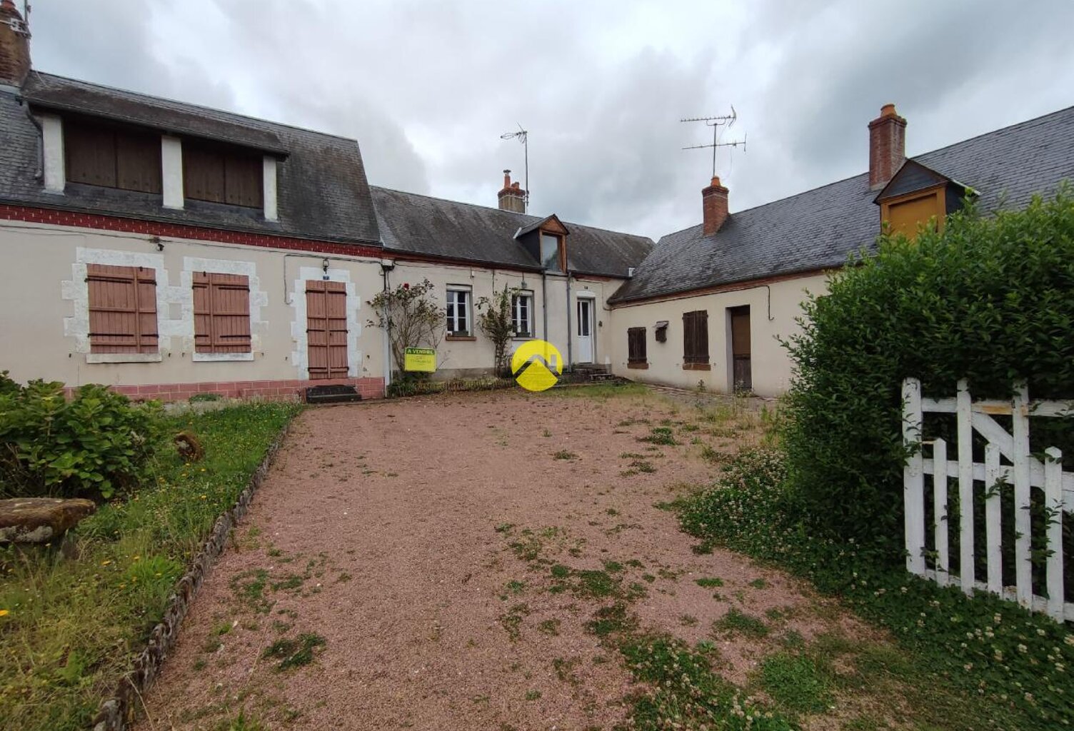 COEUR DE VILLAGE — photo 1