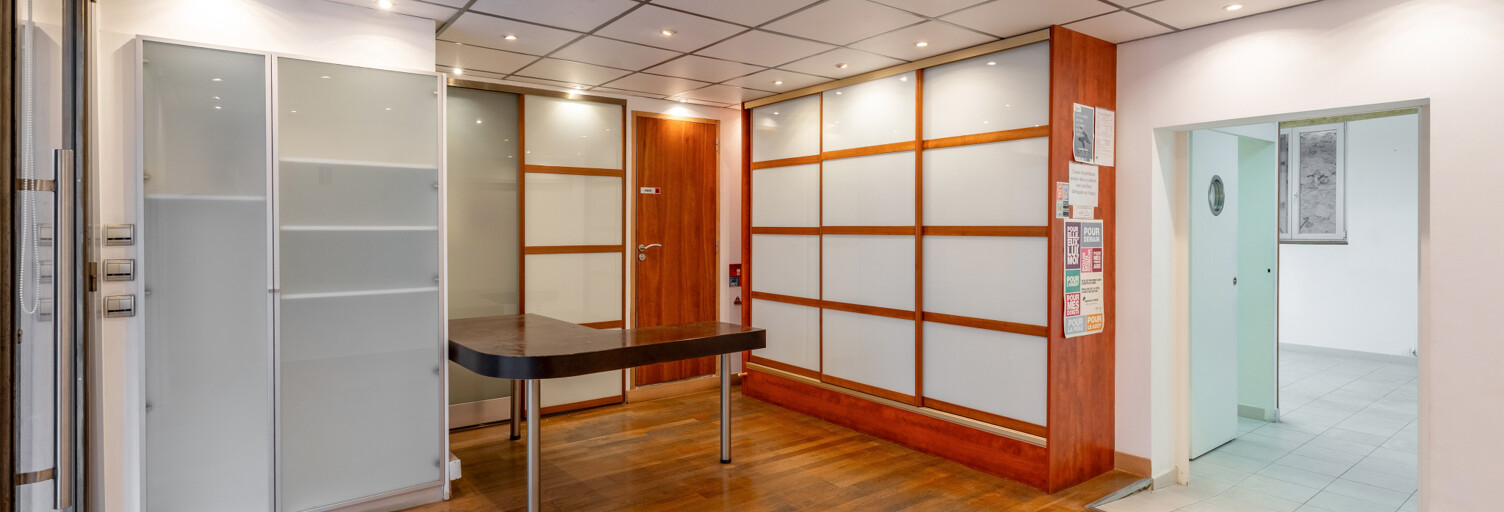 Commerce  55 m² à vendre à Marseille 5 (13005)