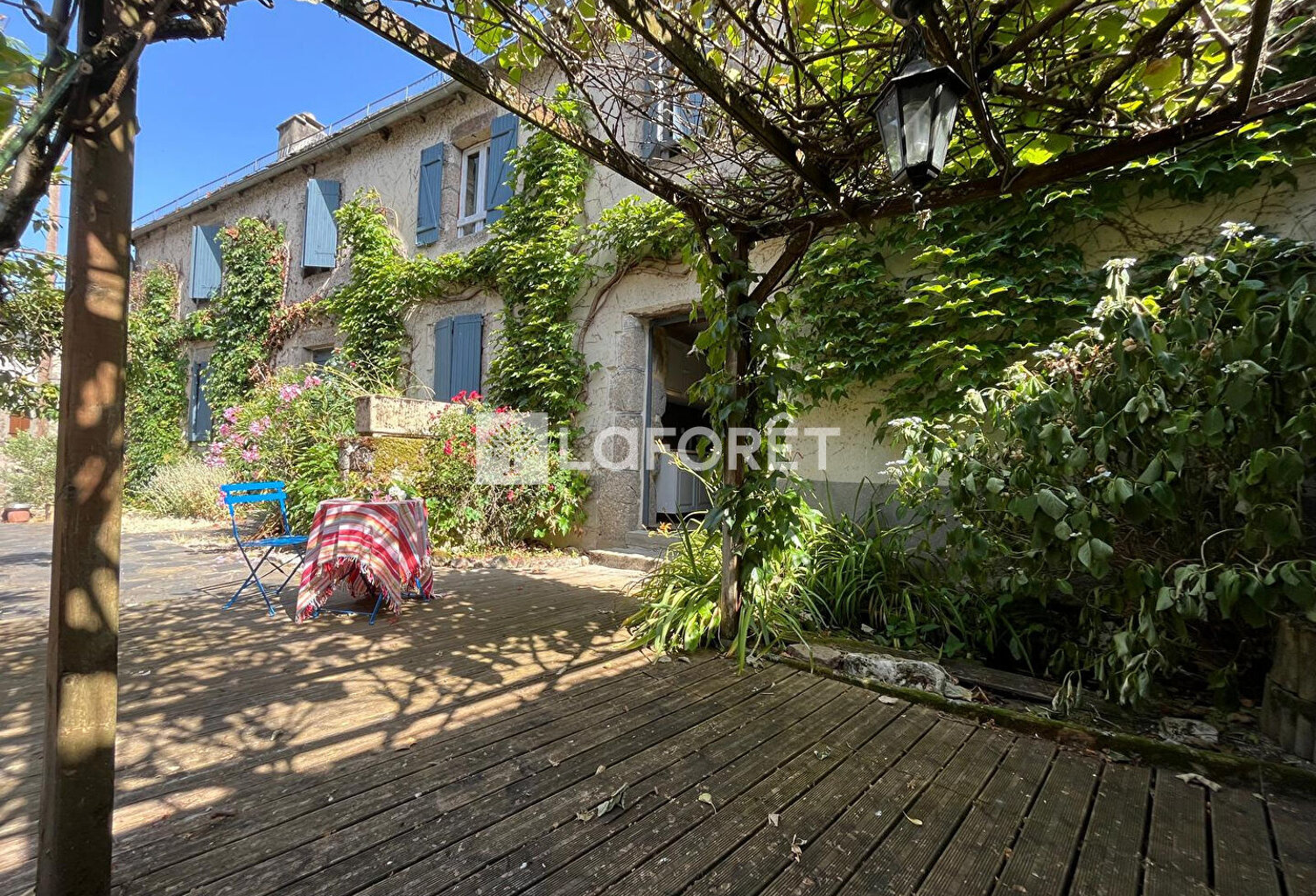 Charmante maison de village située à Golinhac — photo 1
