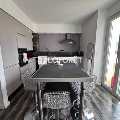 Appartement 3 pièces 800 €