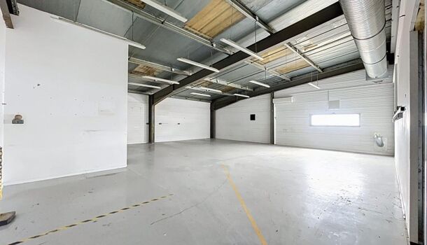 Local d'activit&eacute;s  à louer Afa 20167