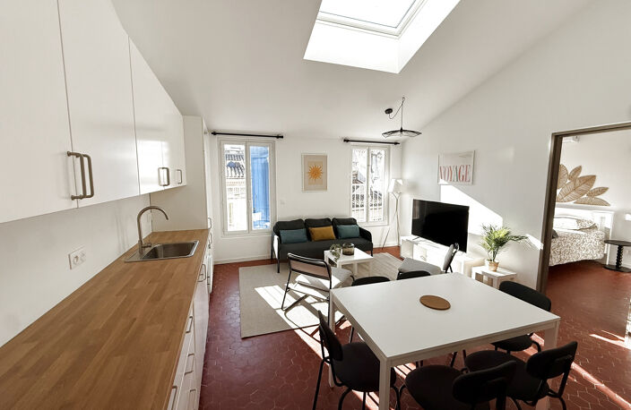 Dernier étage T3 comme neuf plus mezzanine, balcon. — photo 2