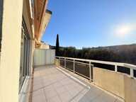 EXCLUSIVITE - Grand 3 pièces avec terrasse et garage — photo 4