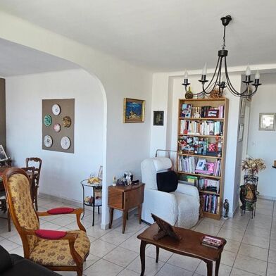 Appartement 3 pièces 180000 €