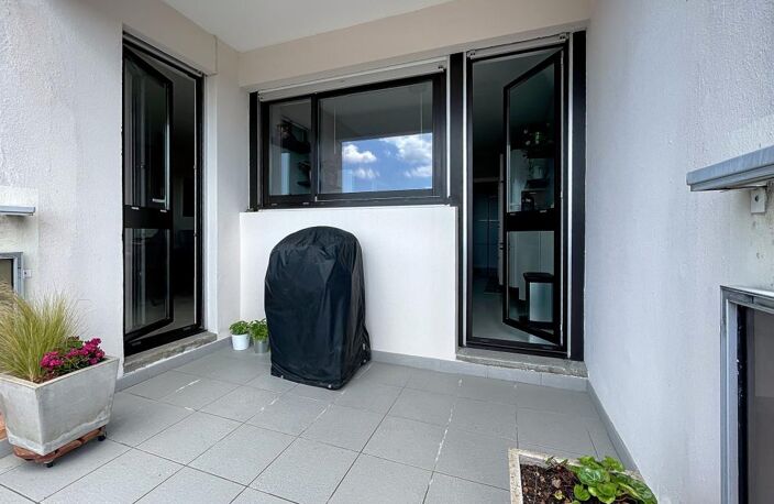 APPARTEMENT AVEC TERRASSE, VUE MER, DERNIER ETAGE, ASCENSEUR — photo 4
