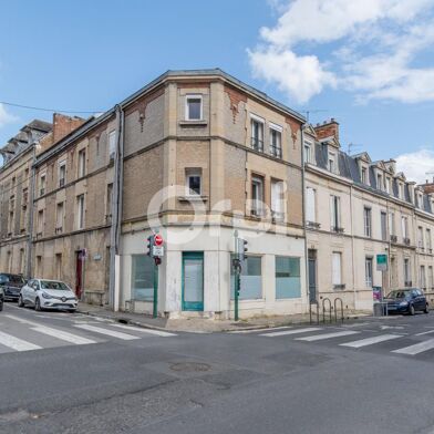 Commerce  104000 €