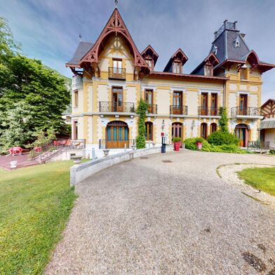 Maison 16 pièces 2080000 €