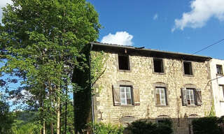 Maison 11 Pièces 281 m² à vendre à Thiers (63300)