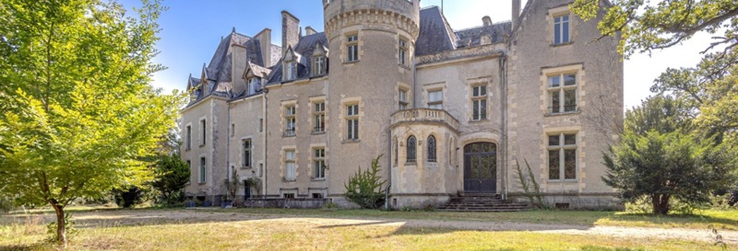 Maison 30 Pièces 1174 m² à vendre à La Guerche-sur-l'Aubois (18150)