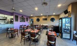 Commerce  157 m² à vendre à Lons (64140)