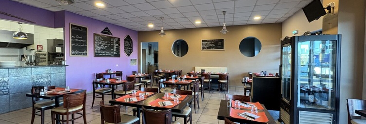 Commerce  157 m² à vendre à Lons (64140)