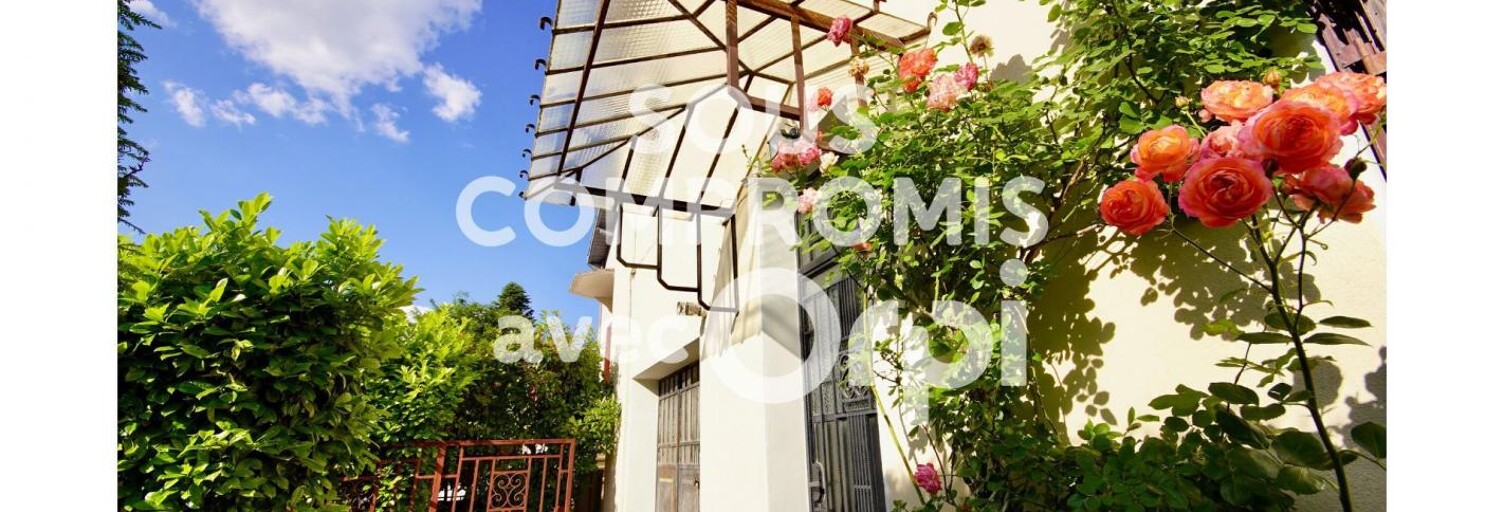 Maison 4 Pièces 121 m² à vendre à Bron (69500)