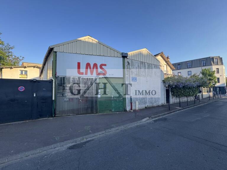 Entrepôt à louer – 170 m² – Asnières — photo 1