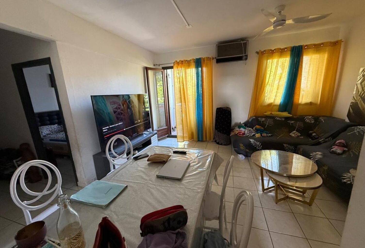 À Saint-Denis, appartement F3 de 60 m2 avec Grande terrasse — photo 1