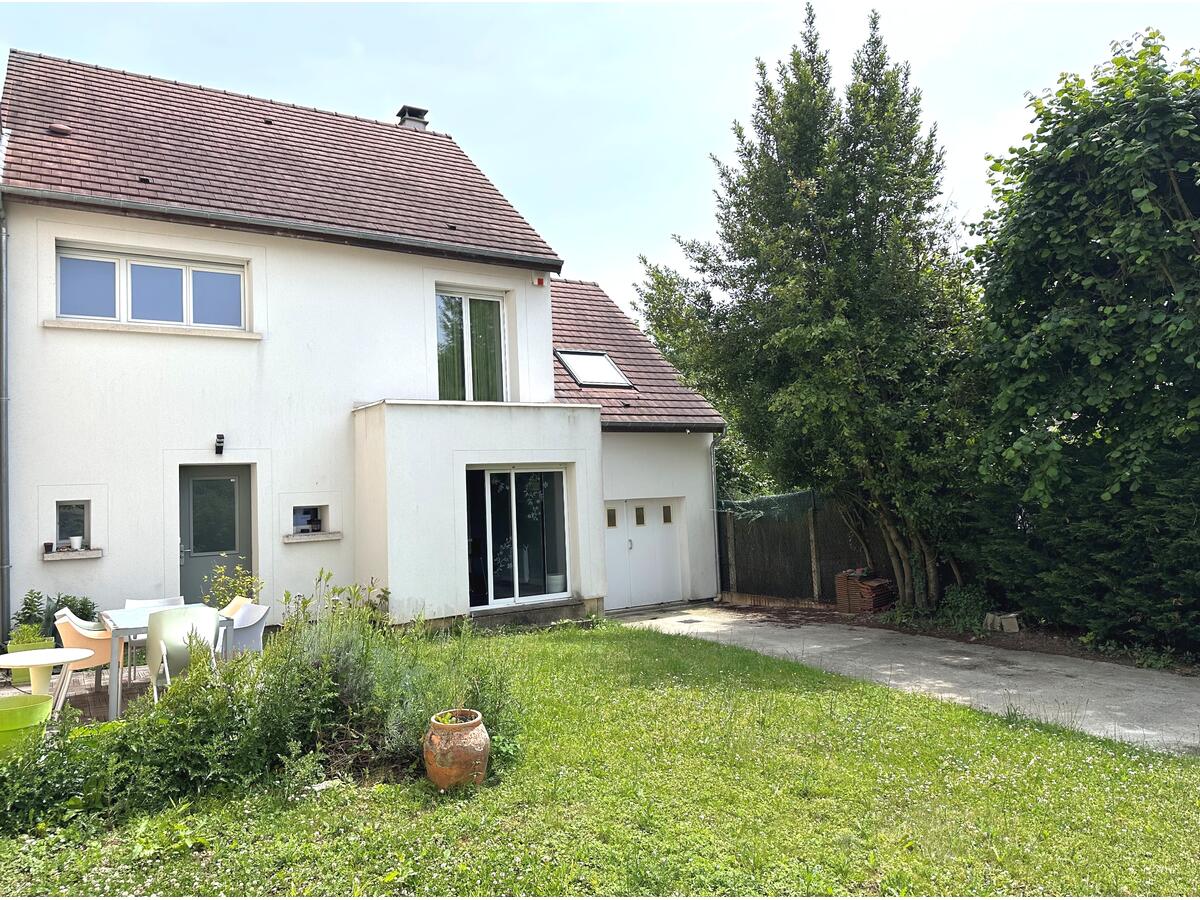 Villa / Maison  T5 à vendre Bois-d'Arcy 78390