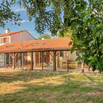 Maison 12 pièces 449800 €