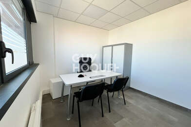 Commerce 3 pièces 1100 €