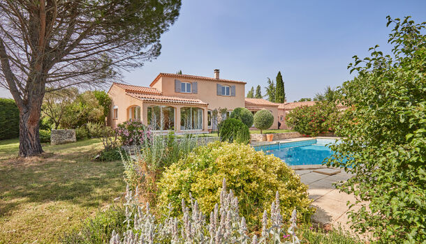 Villa / Maison 6 pièces  à vendre Aix-en-Provence 13100