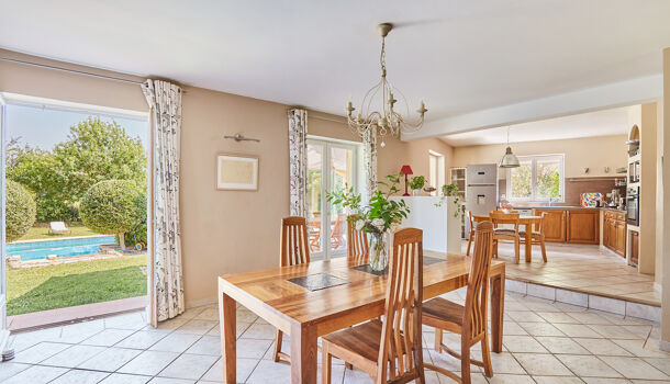 Villa / Maison 6 pièces  à vendre Aix-en-Provence 13100