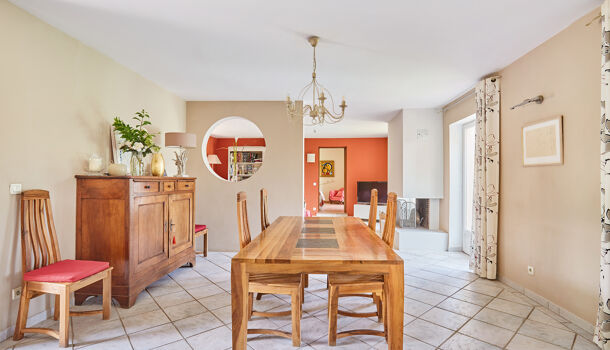 Villa / Maison 6 pièces  à vendre Aix-en-Provence 13100