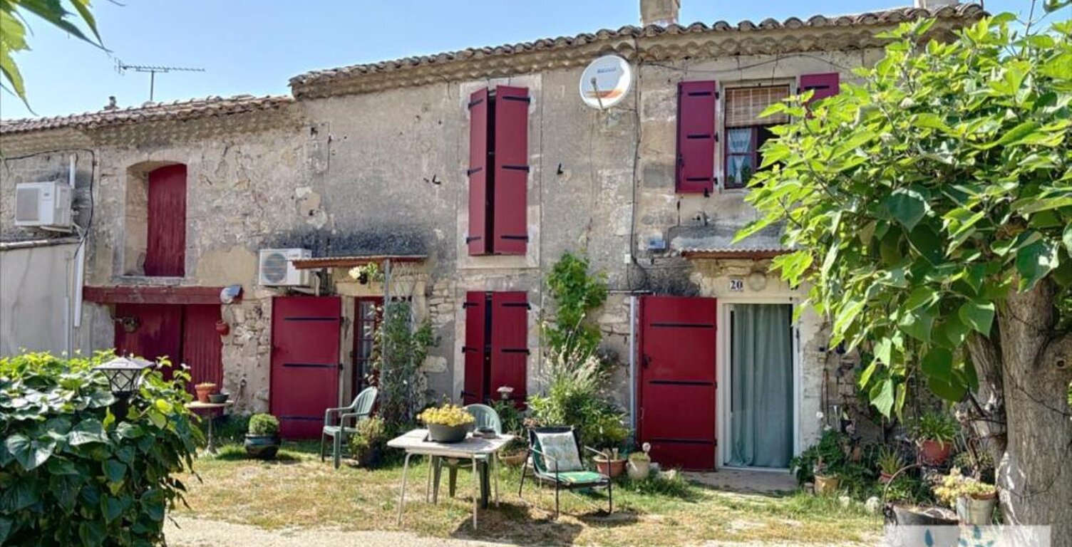 Vente terrain   Saint-Étienne-du-Grès (13103) — photo 1