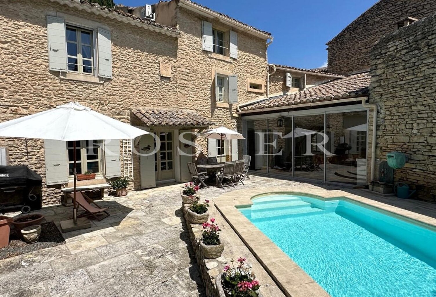 Exclusivité ROSIER à Cabrières d'Avignon — photo 1