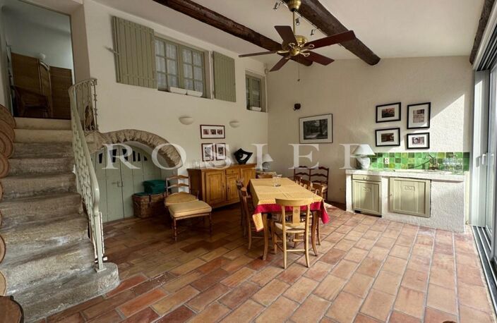 Exclusivité ROSIER à Cabrières d'Avignon — photo 3