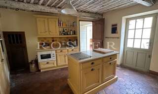 Maison  200 m² à vendre à Cabrières-d'Avignon (84220)