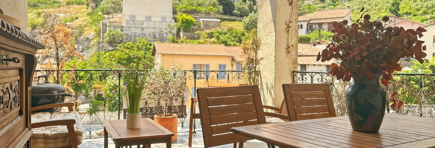 Appartement 3 Pièces 91 m² à vendre à Entrevaux (04320)