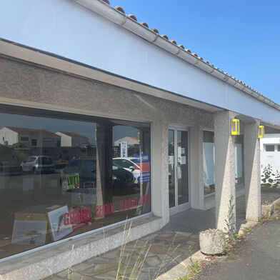 Commerce  553700 €