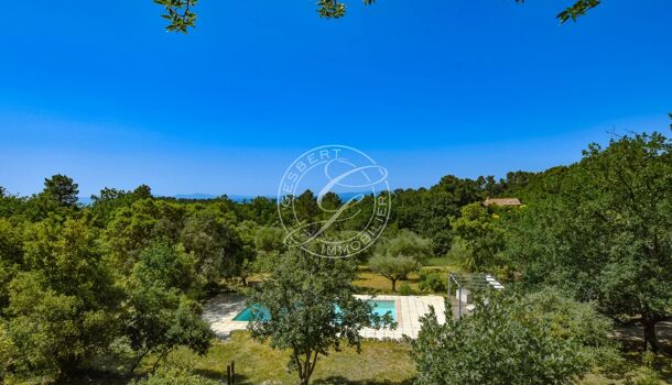 Villa / Maison 8 pièces  à vendre Tourtour 83690