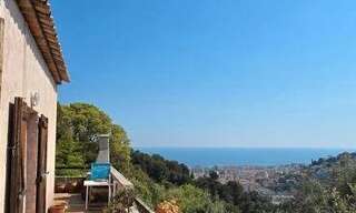 Maison 11 Pièces 251 m² à vendre à Nice (06000)