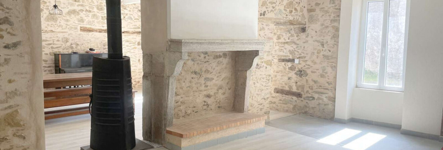 Maison 7 Pièces 170 m² à vendre à Terval (85120)