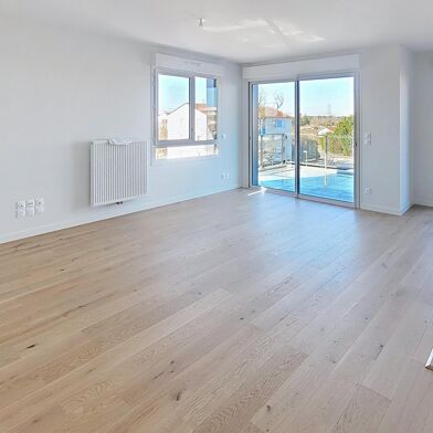 Appartement 5 pièces 485000 €