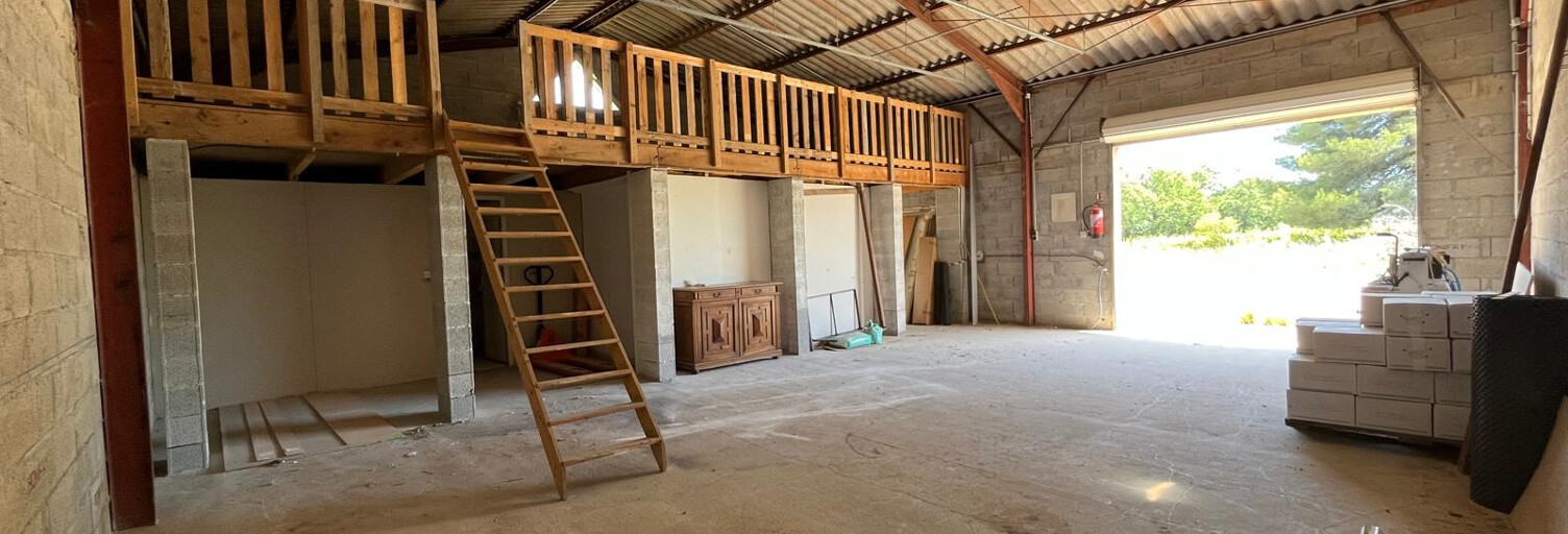 Local industriel  100 m² à louer à Puget-Ville (83390)