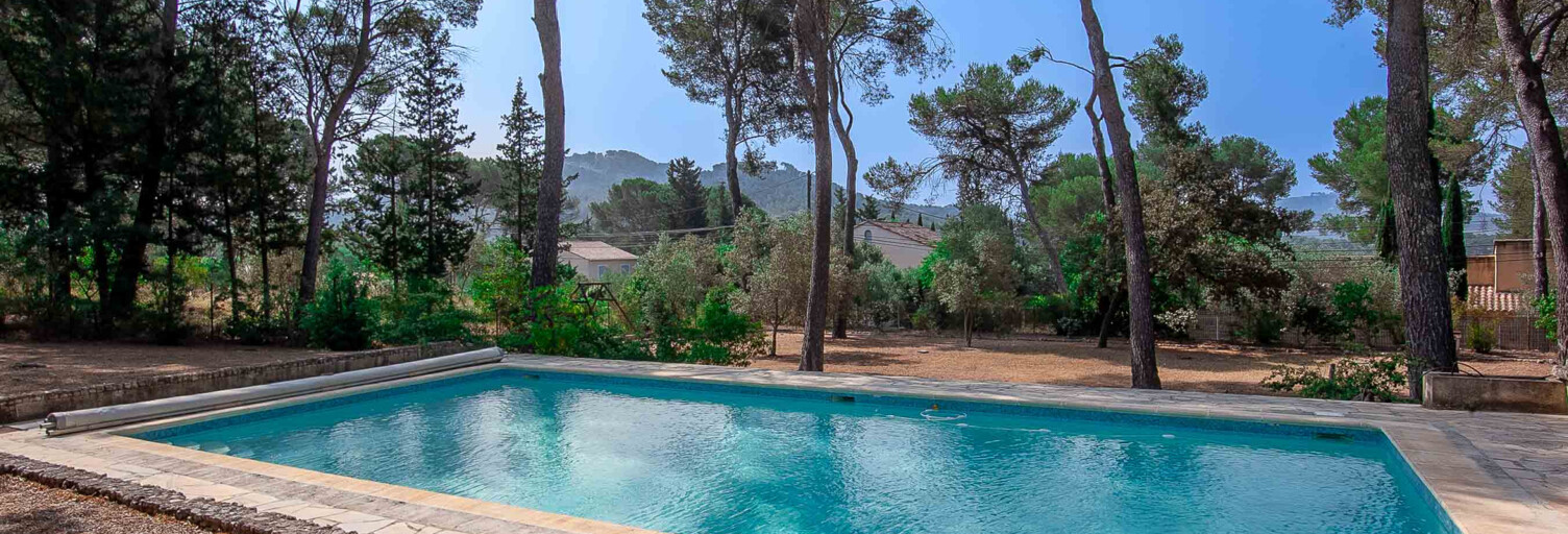 Maison 9 Pièces 228 m² à vendre à Ventabren (13122)