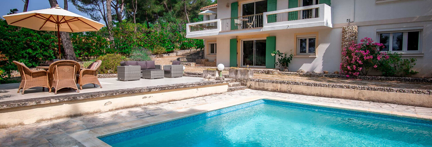 Maison 9 Pièces 228 m² à vendre à Ventabren (13122)
