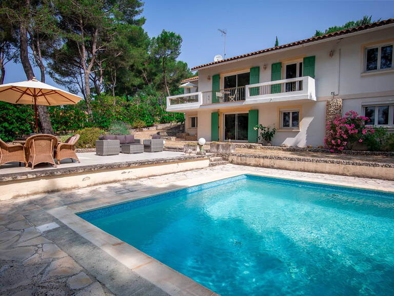 VENTABREN : Maison 6 chambres — photo 1