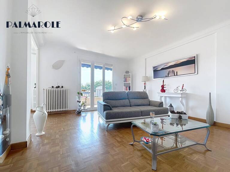 À VENDRE – Perpignan Palais des Congrès – T3 traversant avec cave, terrasse et parking sécurisé — photo 1