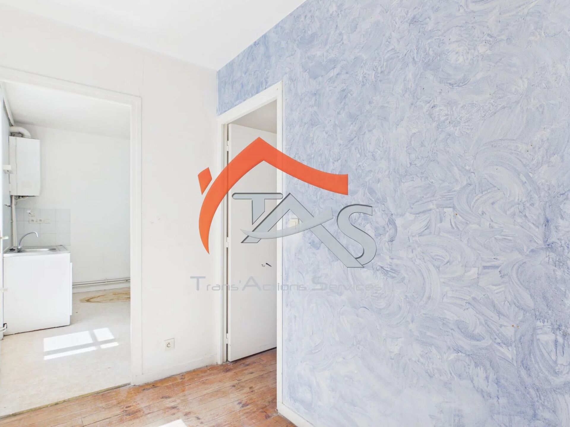 Appartement 3 pièces 70 m² · à Saint-Chamond · 70 m² · 75 000 €
