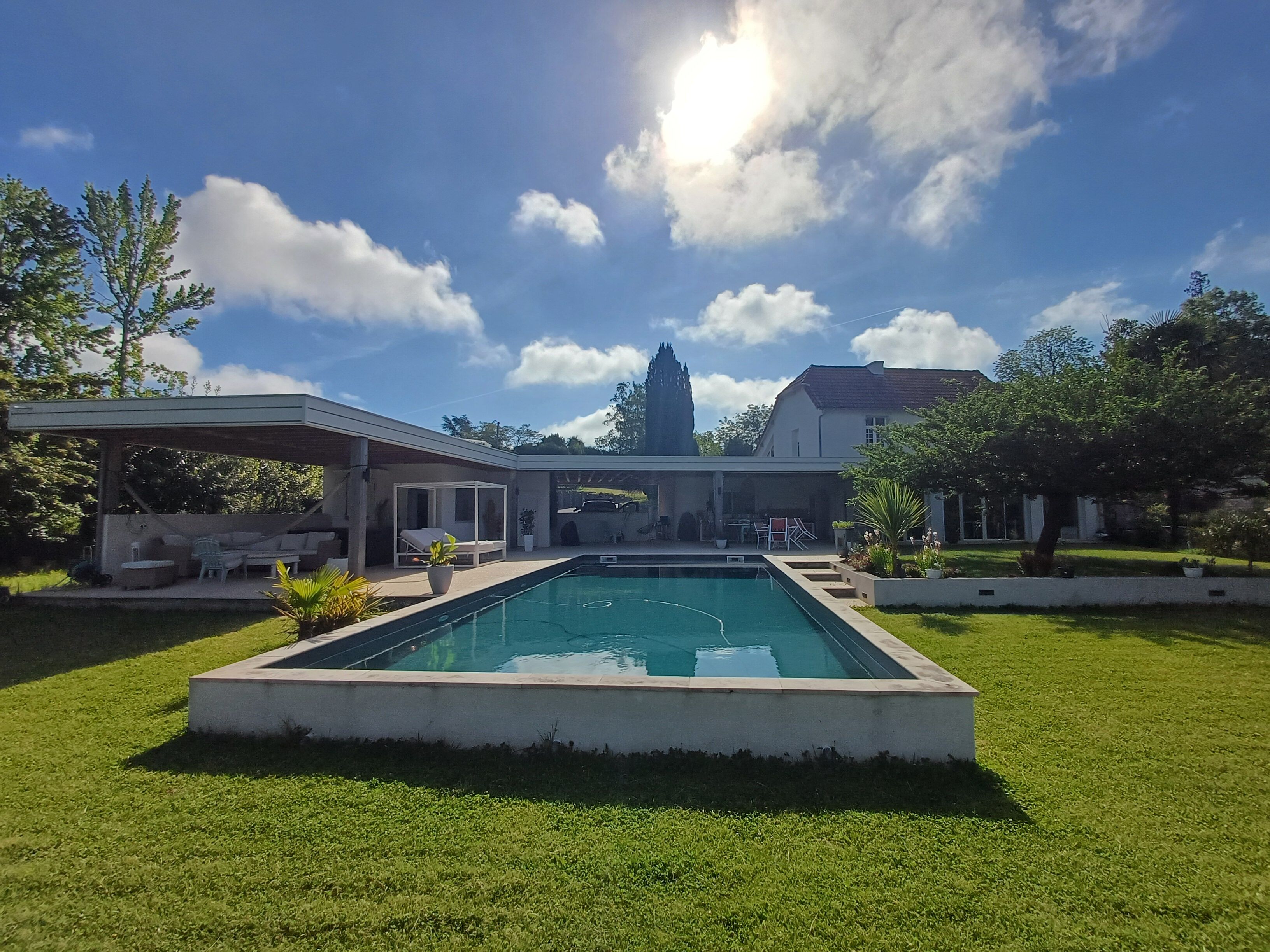 Villa / Maison  T6 à vendre Gelos 64110