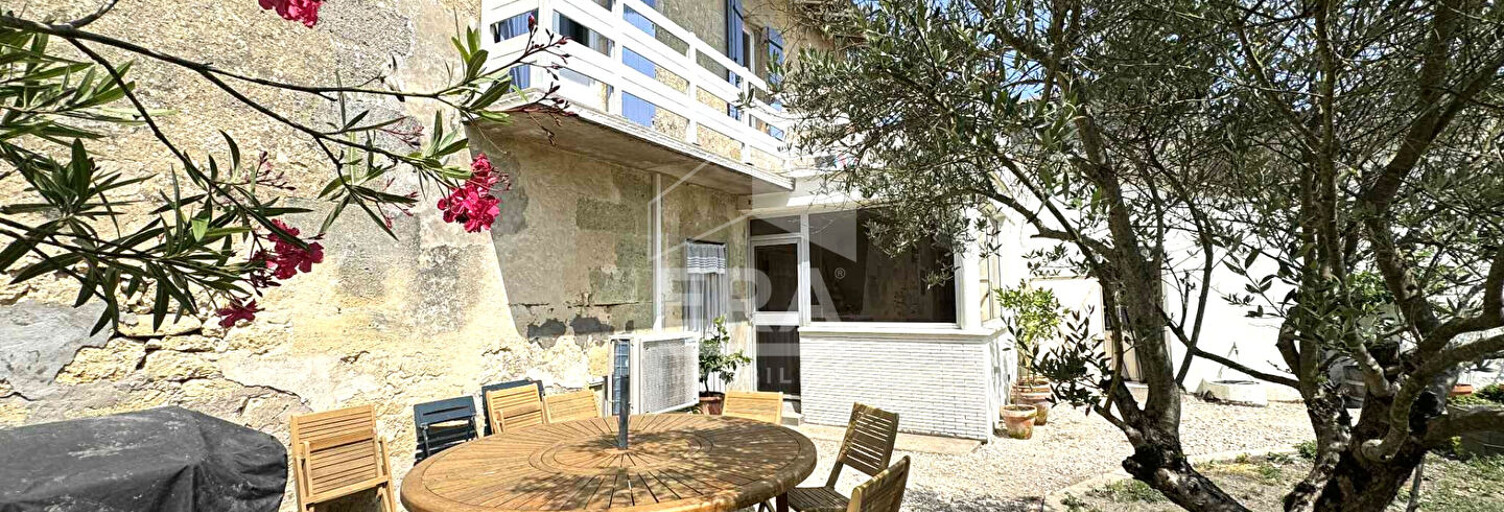 Maison 4 Pièces 250 m² à vendre à Prignac-et-Marcamps (33710)