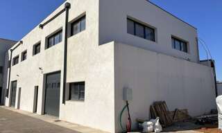 Commerce  485 m² à louer à Les Pennes-Mirabeau (13170)