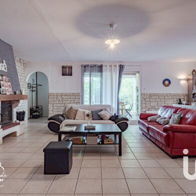 Maison 7 pièces 250000 €