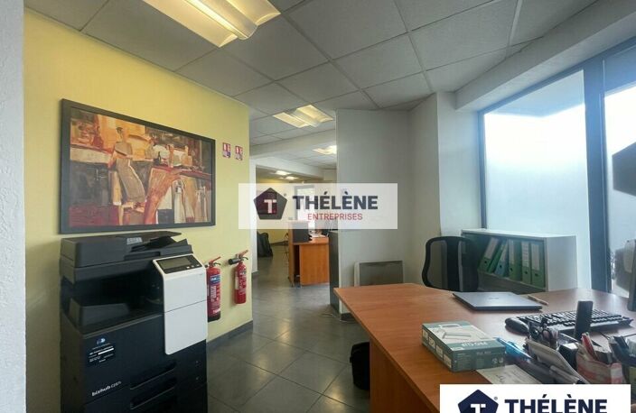 BUREAUX à VENDRE — photo 2