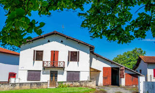 Maison 5 Pièces 213 m² à vendre à Saint-Palais (64120)