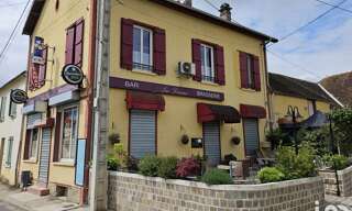 Commerce  90 m² à vendre à Everly (77157)