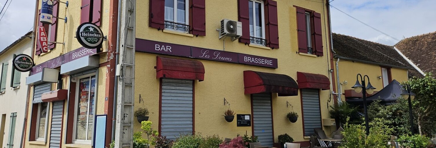 Commerce  90 m² à vendre à Everly (77157)