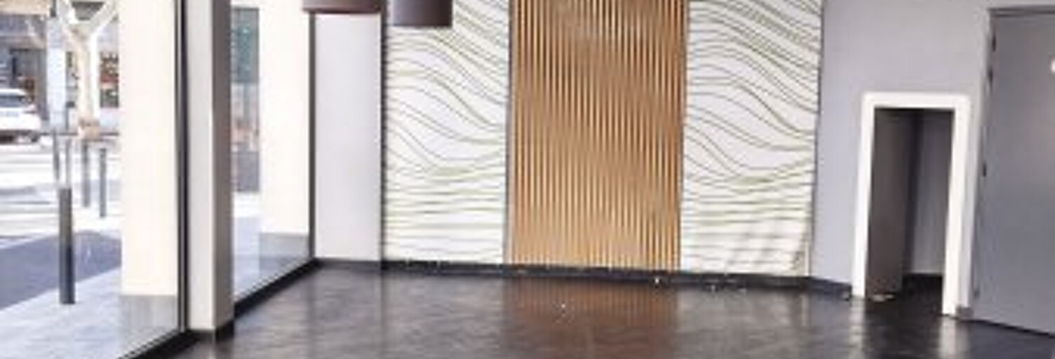 Commerce  445 m² à louer à Perpignan (66000)